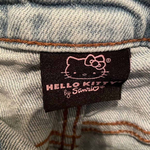 Vintage Hello Kitty Jeans - Picture 3 of 4